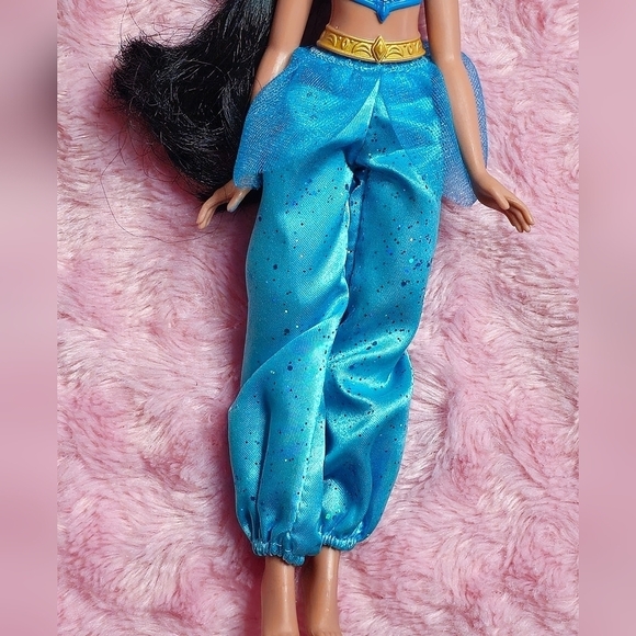 Disney Princess Royal Shimmer Jasmine Doll - Picture 5 of 6